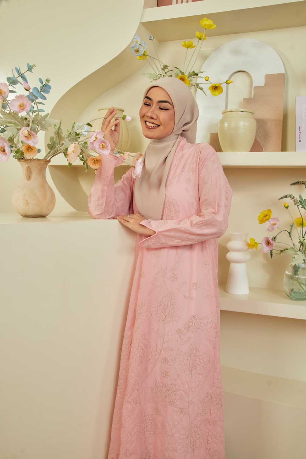 Rimal Abaya (Peach Pink)